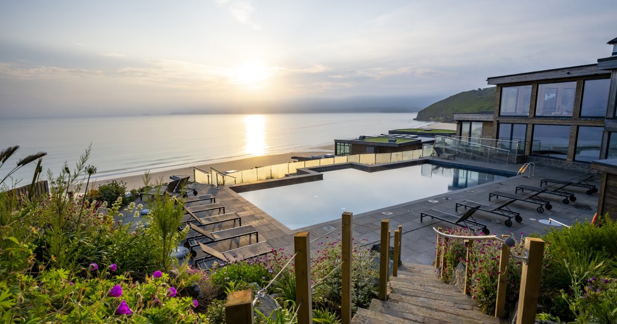 (c) Carbisbayhotel.co.uk